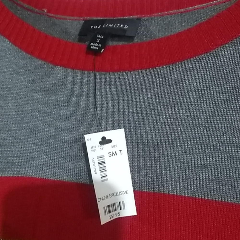 The Limited Online Exclusive Sweater Size S NWT - Picture 2 of 3